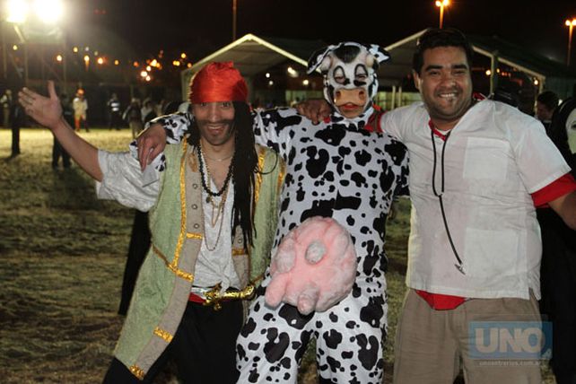 Fiebre por la Fiesta de Disfraces: los hostels, con ocupación plena