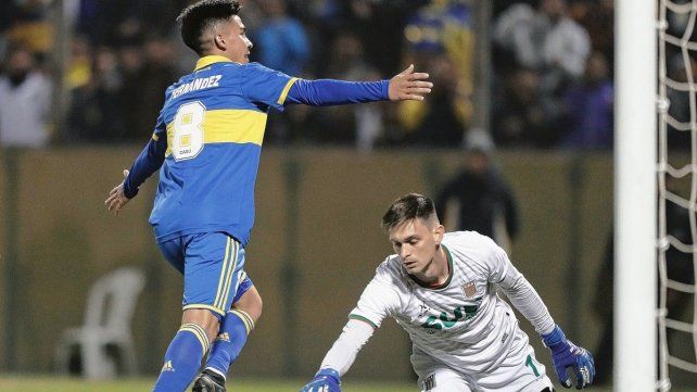 Pol Fernández lesionado en Boca.
