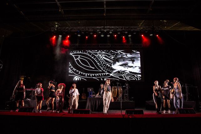 Agitadoras en el Anfi, un megashow musical para celebrar el 8M