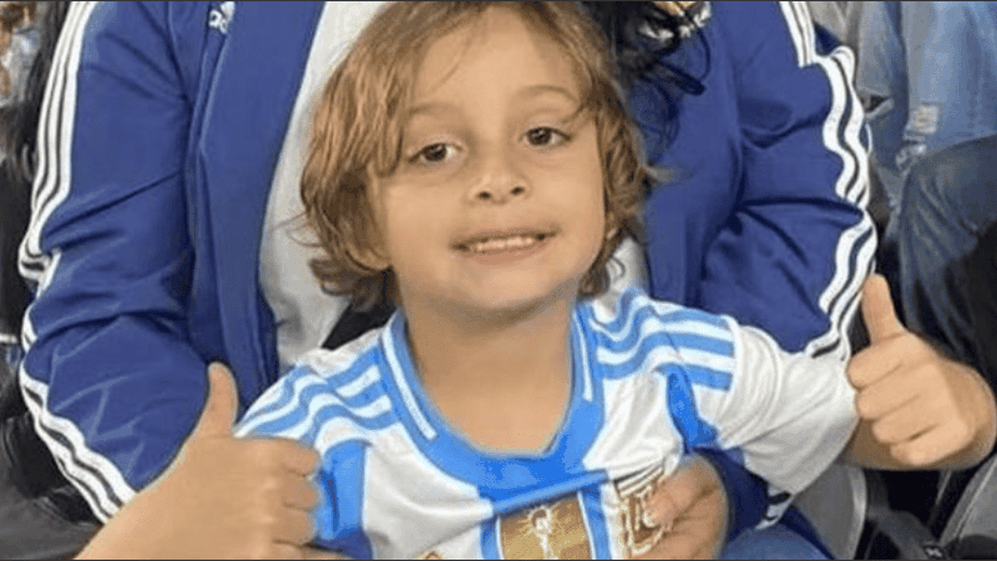 Buscan entre los escombros a un nene argentino desaparecido tras los terremotos en Venezuela. Buscan entre los escombros a un nene argentino desaparecido tras los terremotos en Venezuela.
