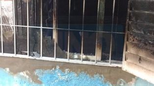 Intencional. La vivienda de la víctima fue incendiada esta madrugada.