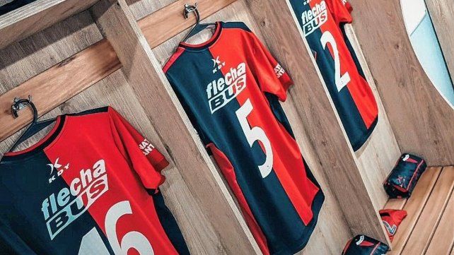 Se conoció cómo serían las dos nuevas camisetas de Colón