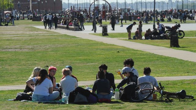 El veranito de San Juan se adelantó y dio un respiro después de varios días de frío invernal.