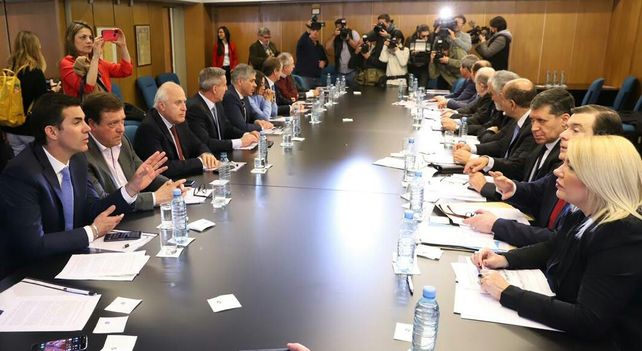 Lifschitz dijo que el lunes los gobernadores opositores irán a la Corte para frenar las medidas de Macri