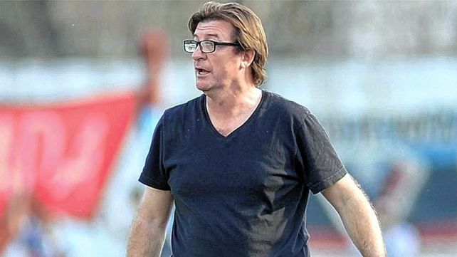 Alfredo Berti debutará como DT de Barracas Central contra Aldosivi.