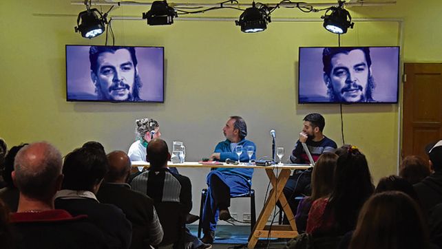 En la feria del libro. Ayer se expuso Che