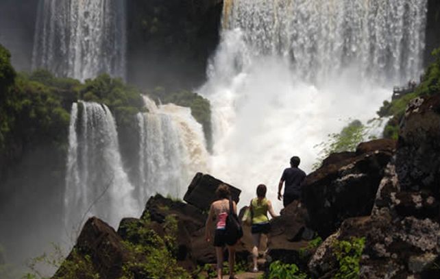 Las famosas cataratas no podrán recibir visitantes.