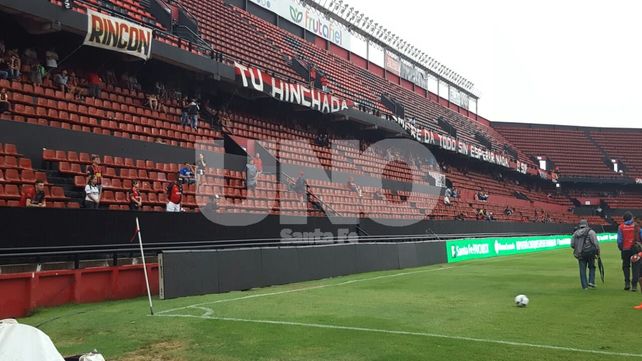 Con un gol de Maxi Rodríguez sobre el cierre del partido, Newells venció 2 a 1 a Colón