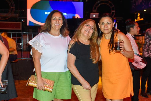 Romina San Filipo, Silvia Greco y Eliana Gubinelli.  