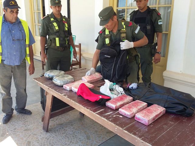 Efecto mula. La mayoría de las personas que caen presas es por transportar estupefacientes.&nbsp;