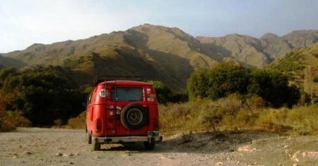 Docentes argentinos parten con biblioteca infantil por las rutas latinoamericanas