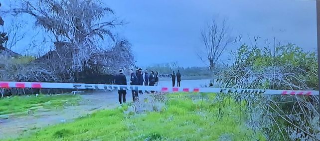 Fuga fatal en Sauce Viejo: un peligroso delincuente se escapó de la comisaría, se tiró al río Coronda y murió ahogado Fuga fatal en Sauce Viejo: un peligroso delincuente se escapó de la comisaría, se tiró al río Coronda y murió ahogado