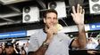 del potro llego al pais y fue saludado calurosamente por el publico en aeroparque