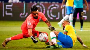 2021. Galíndez, surgido en Central, es el arquero titular de la selección ecuatoriana que hoy enfrentará a la Argentina de Messi en cuartos de final de la Copa América.