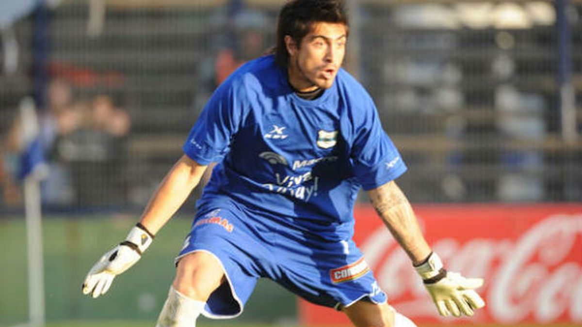 La chance de Lucas Hoyos, el arquero que creció en el ascenso