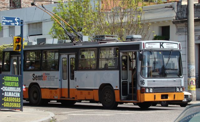 Ciclo cumplido: se jubila en noviembre el último trolebús de la ex-Semtur