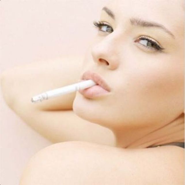 La China Suárez, entre la sensualidad y el “pucho” en una producción