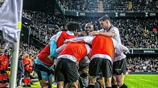 Valencia superó al Athletic Bilbao