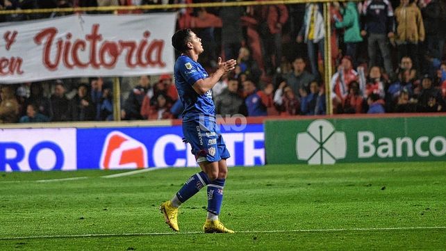 Unión fue al frente y alcanzó un empate ante San Lorenzo