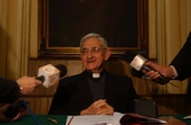 Eduardo Mirás: un obispo que medió en los peores conflictos de la ciudad
