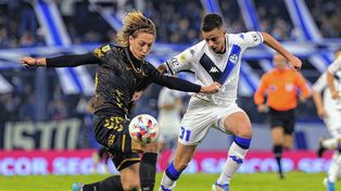 Platense derrotó a Vélez por 1-0 y es único puntero.