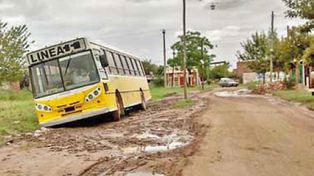 El reclamo por el estado de las calles se replica en los barrios