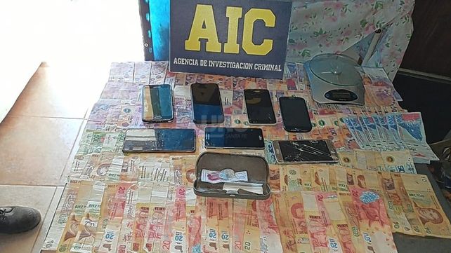 Los elementos secuestrados en los allanamientos.&nbsp;