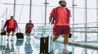 El plantel de River partió rumbo a Lima.