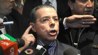 Oyarbide sobre las versiones de la bomba: Quieren jugar al juez