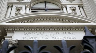 La tasa de interés tiene su razón social en la economía