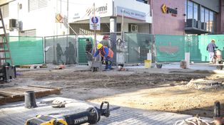 La calle está pensada para las personas por lo que los autos deberán bajar la velocidad.&nbsp;