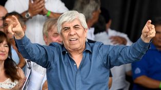 Embargaron por una suma millonaria al gremio de Camioneros