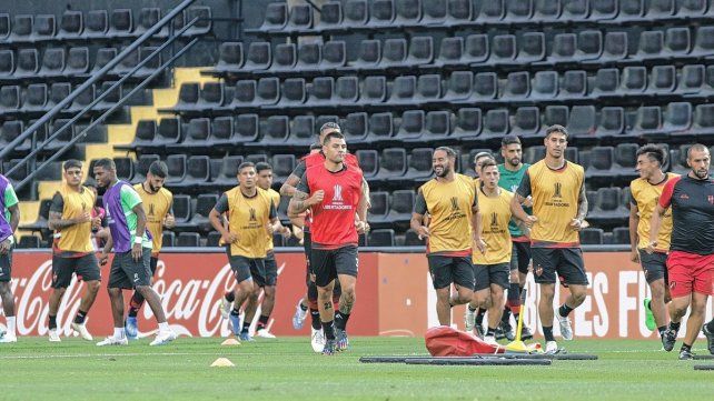 Patronato juega ante Atlético Nacional de Colombia.