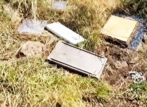 Vandalizaron homenajes a los soldados argentinos en el cementerio de Malvinas