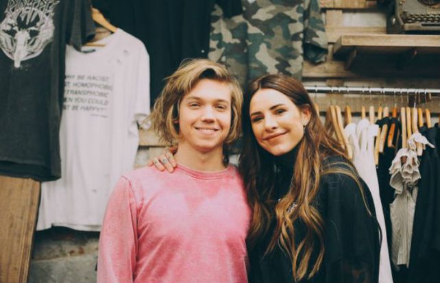 Cande Tinelli sigue creciendo y se mostró muy feliz junto a su novio Franco y a papá Marcelo