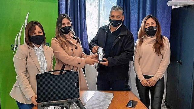 La APSV le otorgó un nuevo alcoholímetro a la comuna de Sauce Viejo&nbsp;