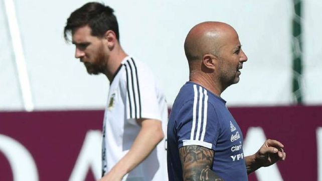 Se dan la espalda. Tras la derrota ante Croacia