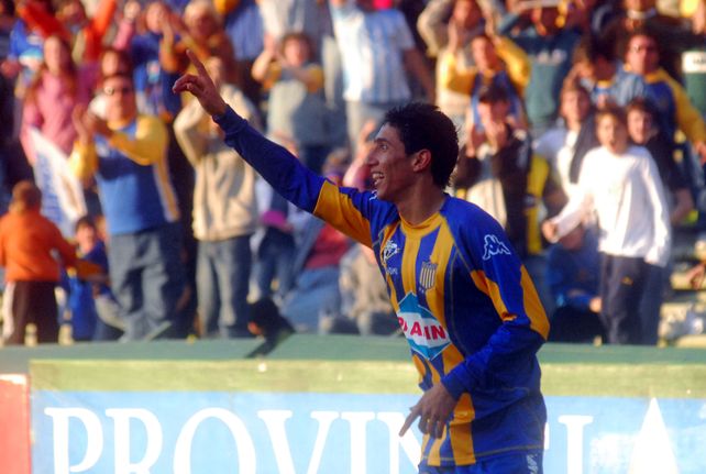 El Fideo debutó en 2005 en Central y quiere volver a vestir la auriazul.&nbsp;