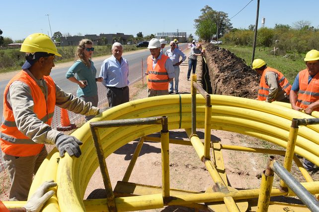 Se amplía la red de gas natural y beneficiará a unas 900 familias