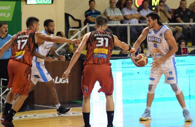 San Martín se adueñó del Clásico correntino