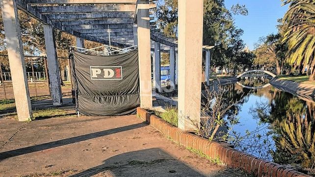 Un joven de 13 años fue encontrado sin vida en los piletones del parque Juan de Garay.