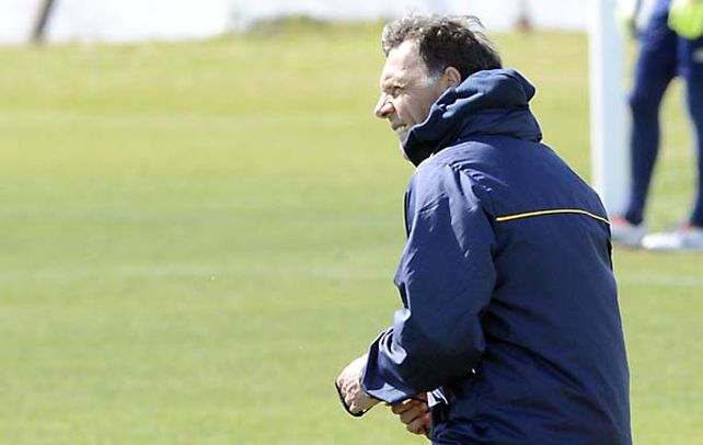 Con la pelota al pie. El conductor canalla destacó que el equipo debe mantener su idea futbolística. (Foto: S. Suárez Meccia)