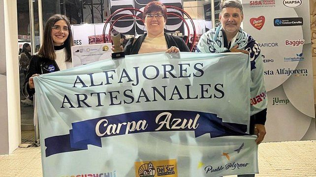 La medalla de oro al alfajor simple Carpa Azul de Pueblo Belgrano