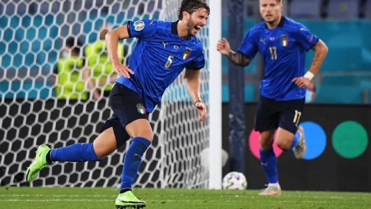 Italia aplastó a Suiza y se metió en octavos