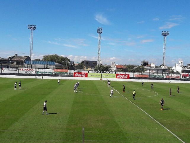 Colón repitió el resultado en Reserva