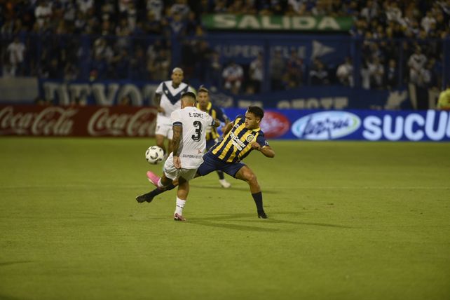 Central jugó sin ambición y al final cayó con Vélez por un cabezazo de Osorio
