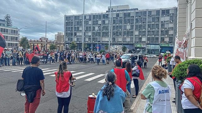 Agmer marchó en Paraná y defendió los paros dispuestos