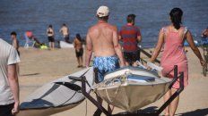 Las altas temperaturas invitan a buscar alivio en las playas y el río Paaraná. Las altas temperaturas invitan a buscar alivio en las playas y el río Paaraná.