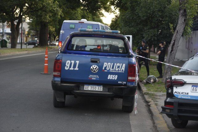 Encontraron muerto a un hombre en Francia y 27 de Febrero