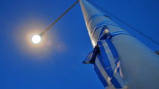 Se inauguraron 100 columnas de iluminación para 4 barrios del oeste